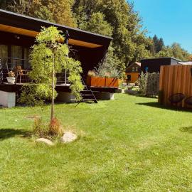 HJEM - Tiny Homes direkt am Wald zwischen Allgäu & Bodensee, hotel di Bergatreute