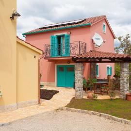 Holiday house with a parking space Kornic, Krk - 11504 โรงแรมในคอร์นิช