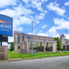 Baymont by Wyndham Springfield South Hwy 65, hotel di Springfield