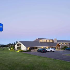 AmericInn by Wyndham Two Harbors Near Lake Superior, отель в городе Ту-Харборс