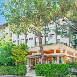 Albergo Sorriso, hotel a Boario Terme