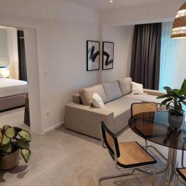 The Nest, hotel di Plat