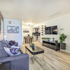 1 Mi to Dtwn Chandler: Townhome w/ Community Pool