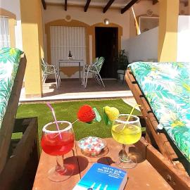 Bungalow Flor de Lirio, khách sạn ở Mazarrón