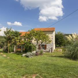Holiday house with a parking space Mali Turini (Central Istria - Sredisnja Istra) - 14136, hotel sa Labin