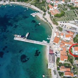 Apartments by the sea Martinscica, Cres - 14334