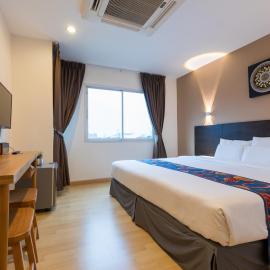24@Home Hotel, hotel en Nonthaburi