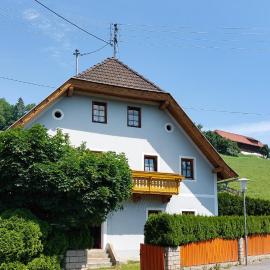 Malerisches Bauernhaus, hôtel à Lieserhofen