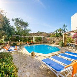 Sulda Brill, hotel a Nadur