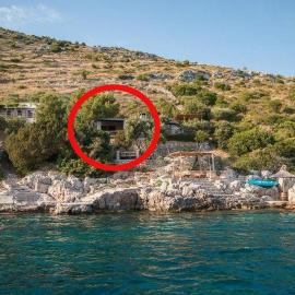 Secluded fisherman's cottage Cove Spiljice, Brac - 17031, hotel u gradu Selca
