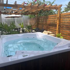 ATLANTIS CASA BOUTIQUE , con jacuzzi cerca de la playa, hotel in San Andrés