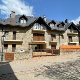 S03 - Kasares El Solano - Villmor, hotel in Sesué