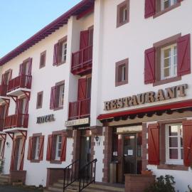 Hôtel Juantorena, hótel í Saint-Étienne-de-Baïgorry