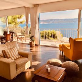 Blue Beach Villa with BBQ, Wifi and Stunning View