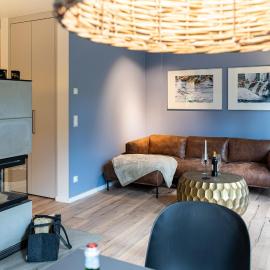 Wellness-Ferienhaus "Schlehe" mit Sauna, Kamin & Terrasse - ruhig am Ostseewald in Zingst, hótel í Zingst