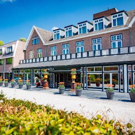 Bastion Hotel Apeldoorn Het Loo, מלון באפלדורן
