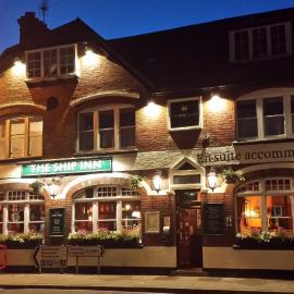 The Ship Inn, hotel a Fordingbridge