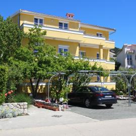 Apartments with parking space Baska - Krk - 18716