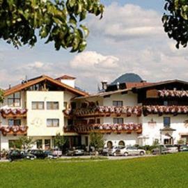 Gasthof und Hotel Rieder GmbH, khách sạn ở Jenbach
