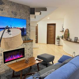 Loft Santiago Val’quirico, hotel in Santeagueda