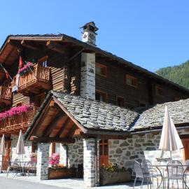Hotel Petit Tournalin, hotell i Champoluc