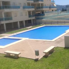 Apartamento nuevo en la playa de Piles, hotel en Piles