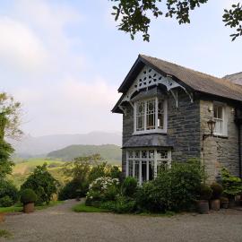 Cae'r Blaidd Country House, hotel a Ffestiniog