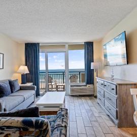 Boardwalk Resort Beachfront Condo by Hosteeva, hotel a Myrtle Beach