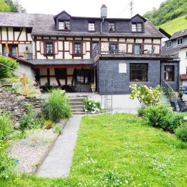 Ferienhaus Stahlberg, hotelli kohteessa Bacharach