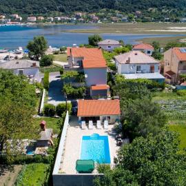 Family-friendly apartments with swimming pool Supetarska Draga - Donja, Rab - 2019