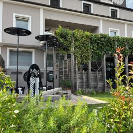 Hotel KUNST, hotel di Krsko