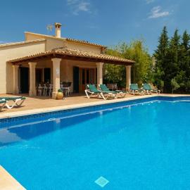 Villa Punta Colet