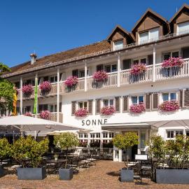 Viesnīca Hotel & Restaurant Sonne pilsētā Kirhcartene