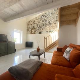 Maison de charme au cœur des vignes et Gironde