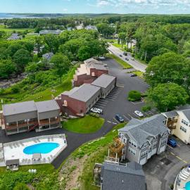 Ogunquit River Inn & Suites, khách sạn ở Ogunquit