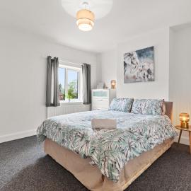 Modern & Cosy 2-BR House in Donisthorpe