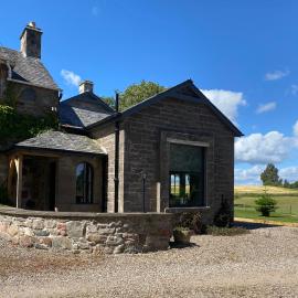 Wee Kirkhill, hotel a Perth