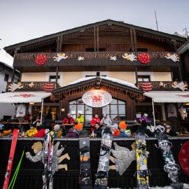 Chalet Hotel Dragon, hotel u gradu Breul Červinija