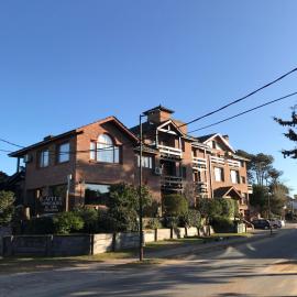 Aitue Apart Hotel & Spa