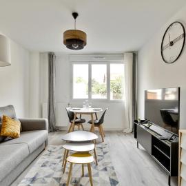 Chic studio near Paris - La Defense, hôtel à Bezons