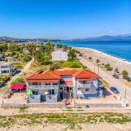 Prigkipessa Studios, hotel v destinácii Pefki