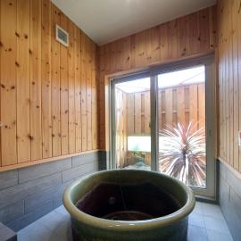 白浜貸別荘2-76, viešbutis mieste Kanayama