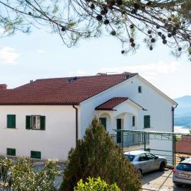 Apartments with parking space Rabac, Labin - 7621