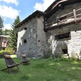 Chalet Baita Barin by Interhome, hotell sihtkohas Madesimo