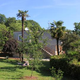 Apartments with parking space Lovran, Opatija - 7713, hotel in Lovran