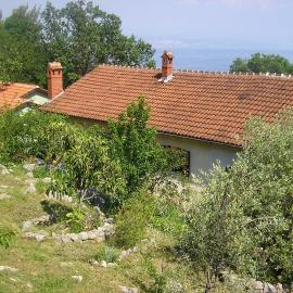 Apartments with parking space Icici, Opatija - 7763, hotel in Ičići