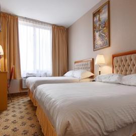 Flushing Hotel、クイーンズのホテル