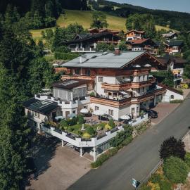 Landhaus Andrea Saalbach - JOKER Card Partner, hotel in Saalbach-Hinterglemm