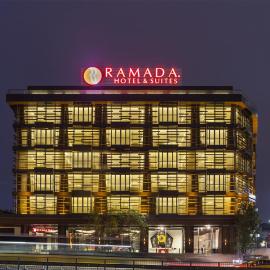 Ramada Hotel & Suites Sisli, hotel i Istanbul
