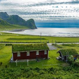 Unstad cabin with seaview, hotelli kohteessa Unnstad